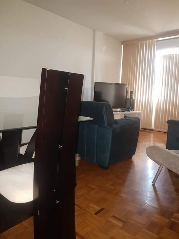 Apartamento à venda com 2 quartos, 66m² - Foto 4