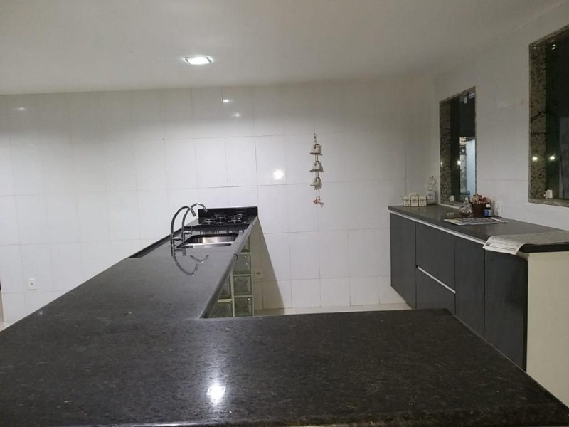 Casa à venda com 3 quartos, 298m² - Foto 19