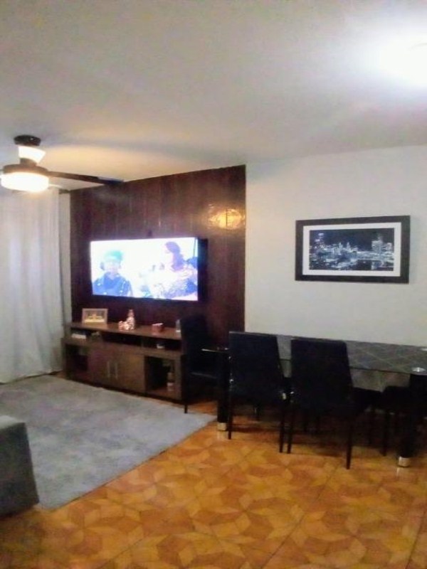 Apartamento à venda com 2 quartos, 60m² - Foto 1