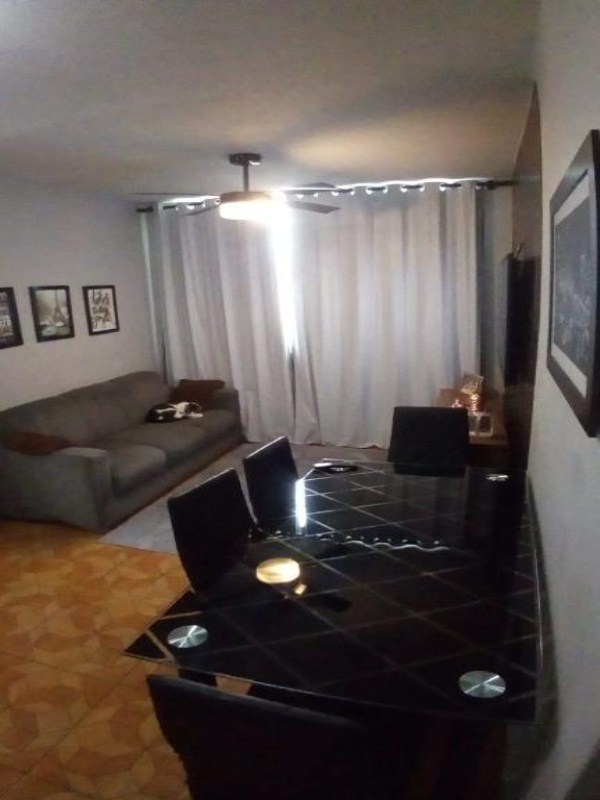 Apartamento à venda com 2 quartos, 60m² - Foto 11