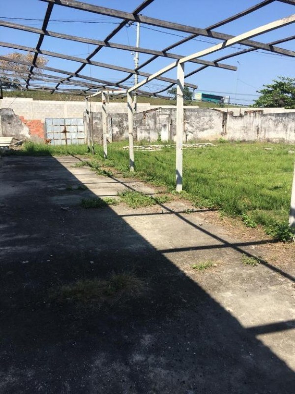 Loteamento e Condomínio à venda, 700m² - Foto 1