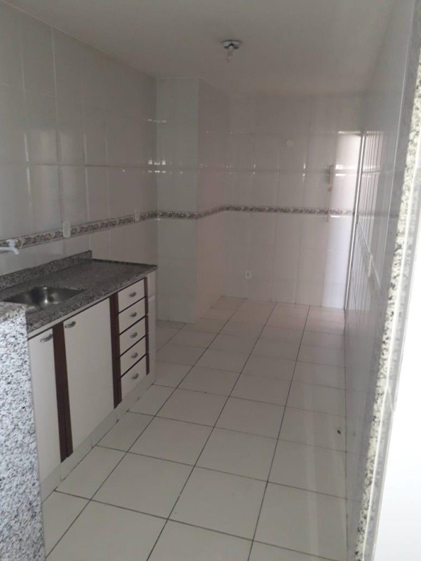 Apartamento à venda com 3 quartos, 75m² - Foto 12