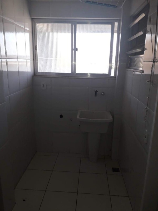 Apartamento à venda com 3 quartos, 75m² - Foto 15