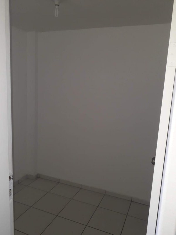 Apartamento à venda com 3 quartos, 75m² - Foto 16