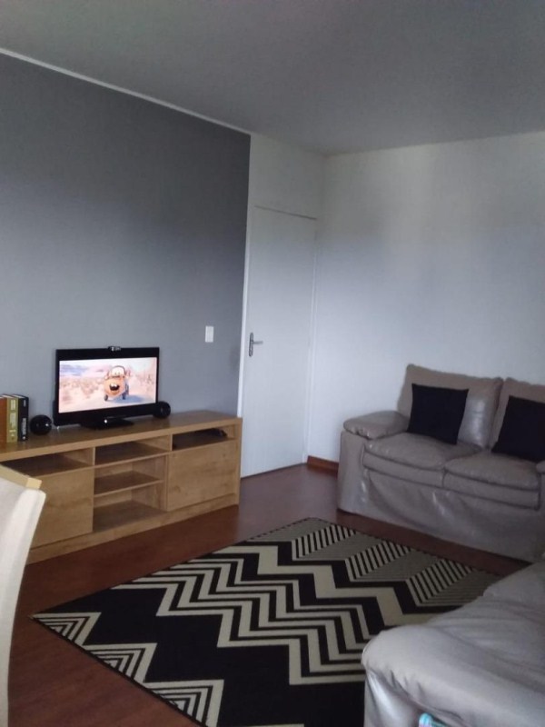 Apartamento à venda com 2 quartos, 75m² - Foto 12