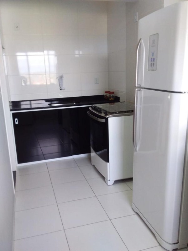 Apartamento à venda com 2 quartos, 75m² - Foto 25