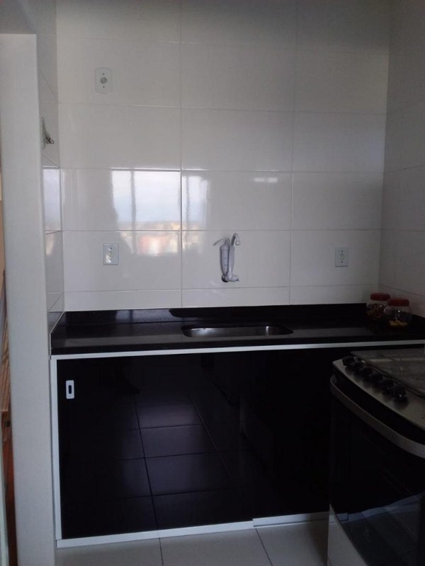 Apartamento à venda com 2 quartos, 75m² - Foto 26