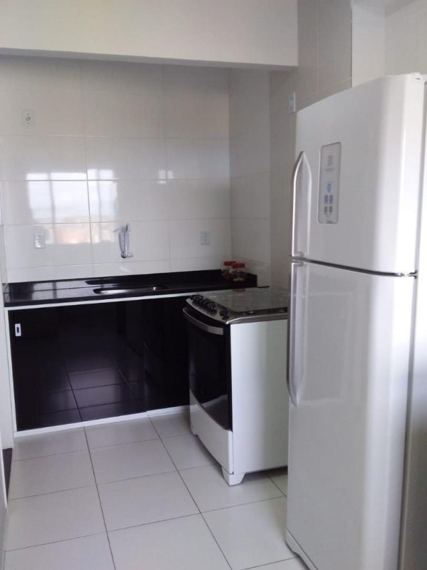 Apartamento à venda com 2 quartos, 75m² - Foto 27