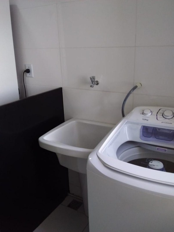 Apartamento à venda com 2 quartos, 75m² - Foto 30