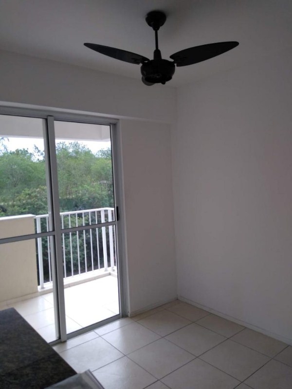 Apartamento à venda com 1 quarto, 40m² - Foto 1