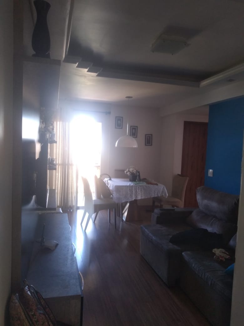 Apartamento à venda com 2 quartos, 60m² - Foto 2