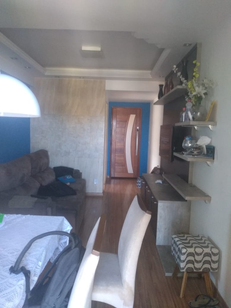 Apartamento à venda com 2 quartos, 60m² - Foto 3