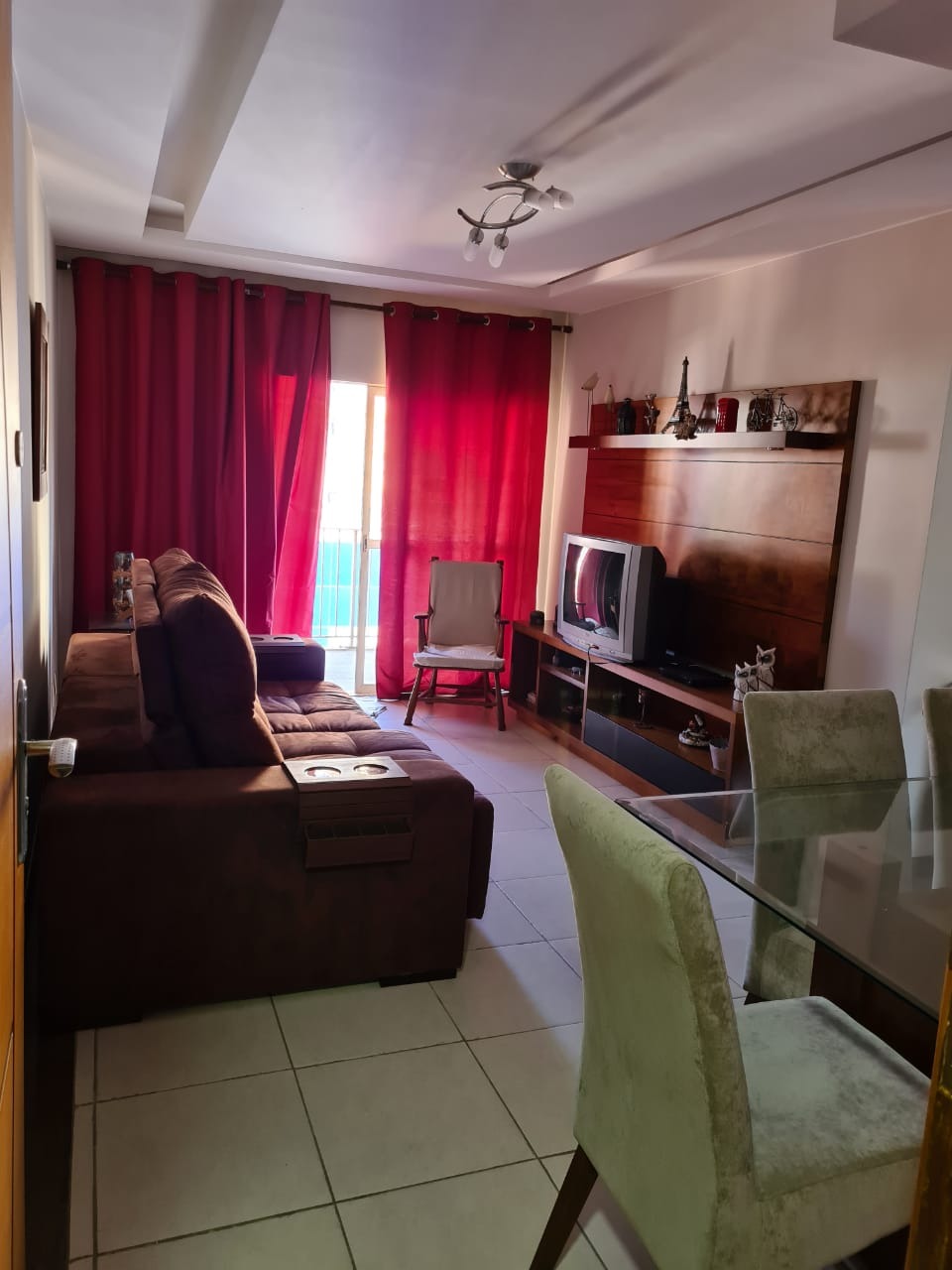 Apartamento à venda com 2 quartos, 85m² - Foto 3