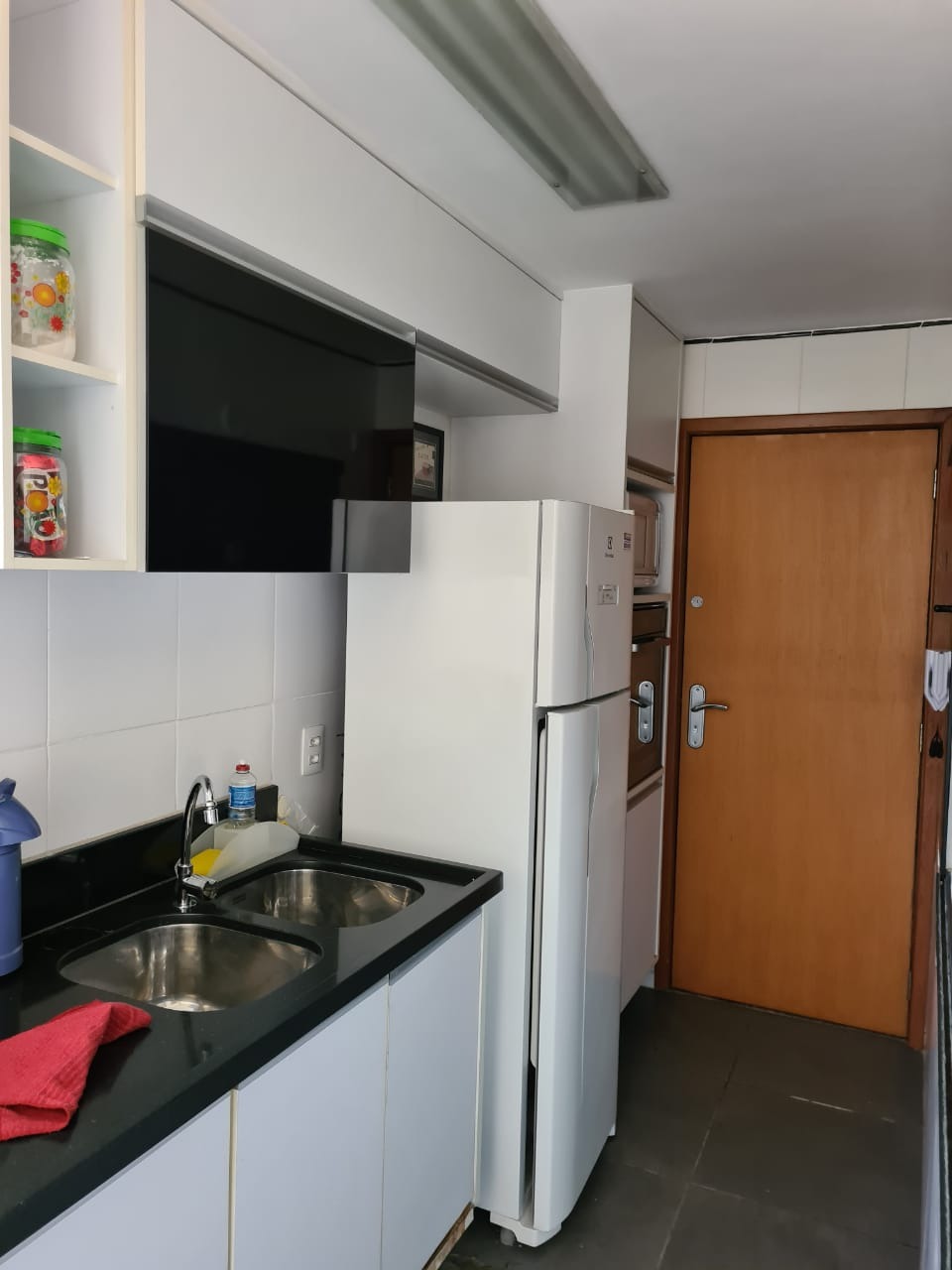 Apartamento à venda com 2 quartos, 85m² - Foto 11