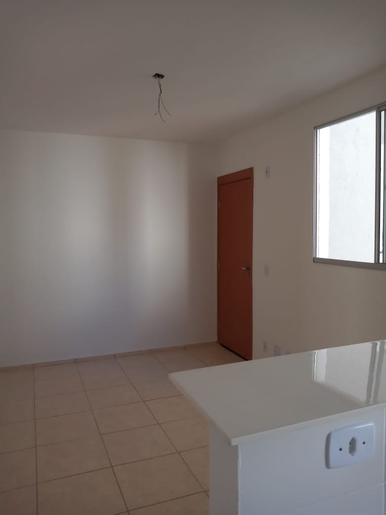 Apartamento para alugar com 2 quartos, 44m² - Foto 3