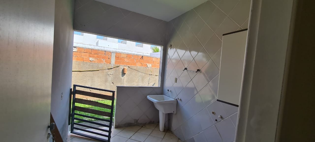 Casa à venda com 4 quartos, 210m² - Foto 10