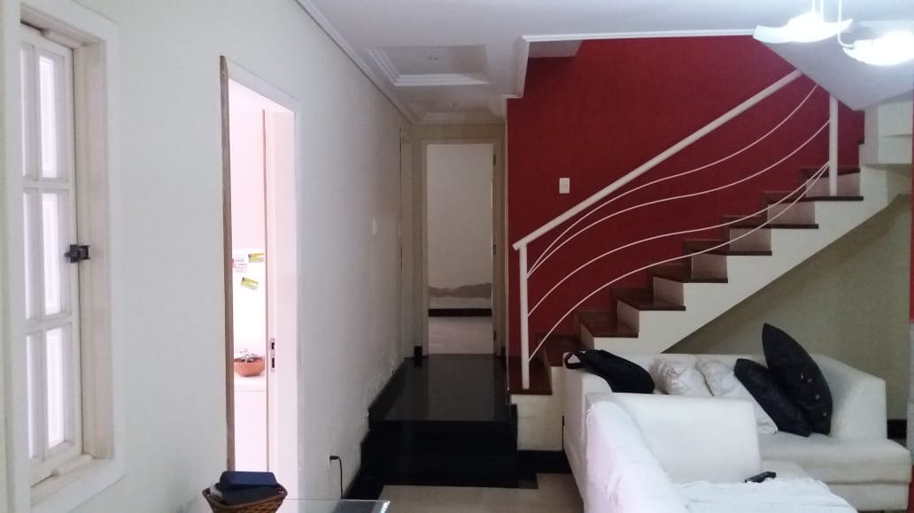 Casa à venda com 4 quartos, 170m² - Foto 25