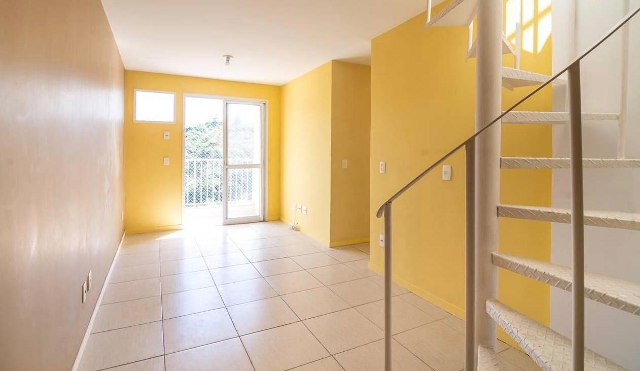 Apartamento à venda com 3 quartos, 120m² - Foto 2