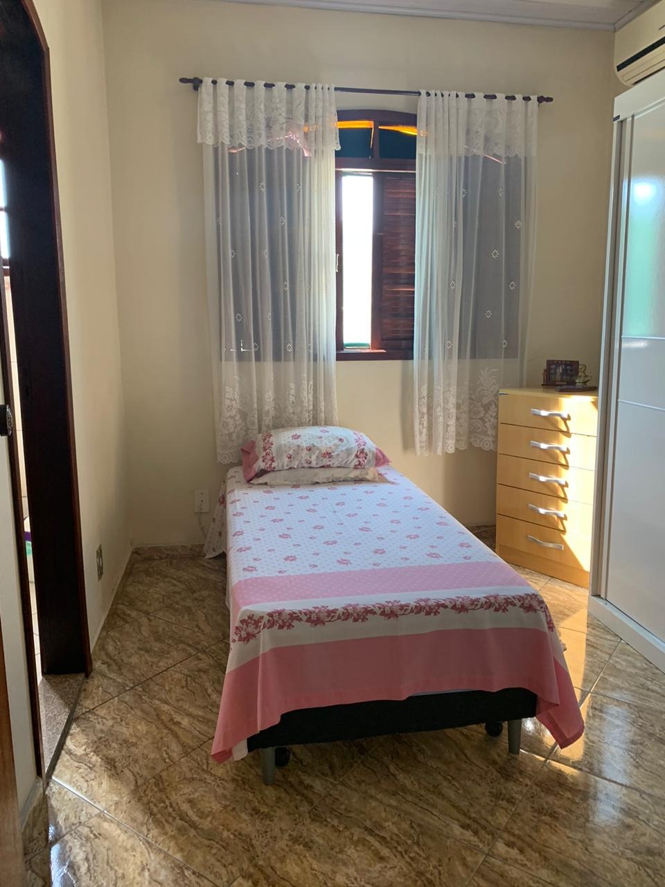 Casa à venda com 3 quartos, 85m² - Foto 9