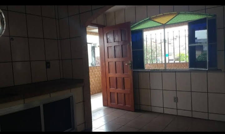 Casa à venda com 2 quartos, 80m² - Foto 5