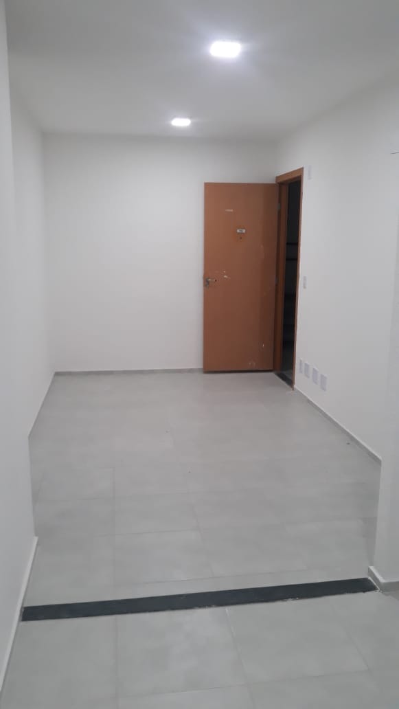 Apartamento à venda com 2 quartos, 60m² - Foto 1