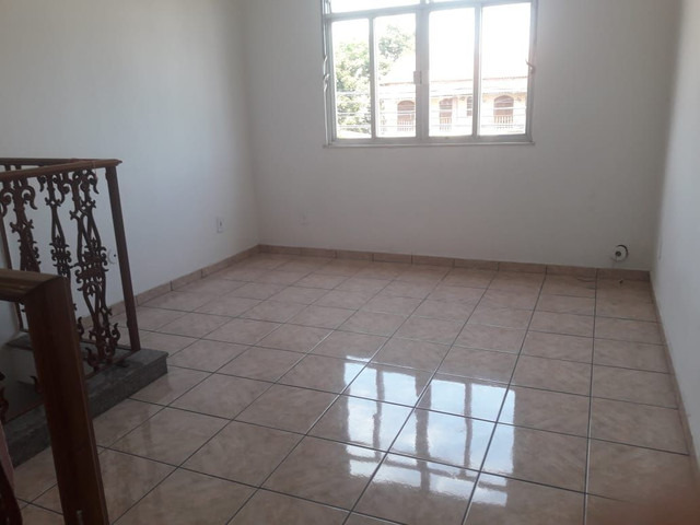 Casa à venda com 4 quartos, 120m² - Foto 5