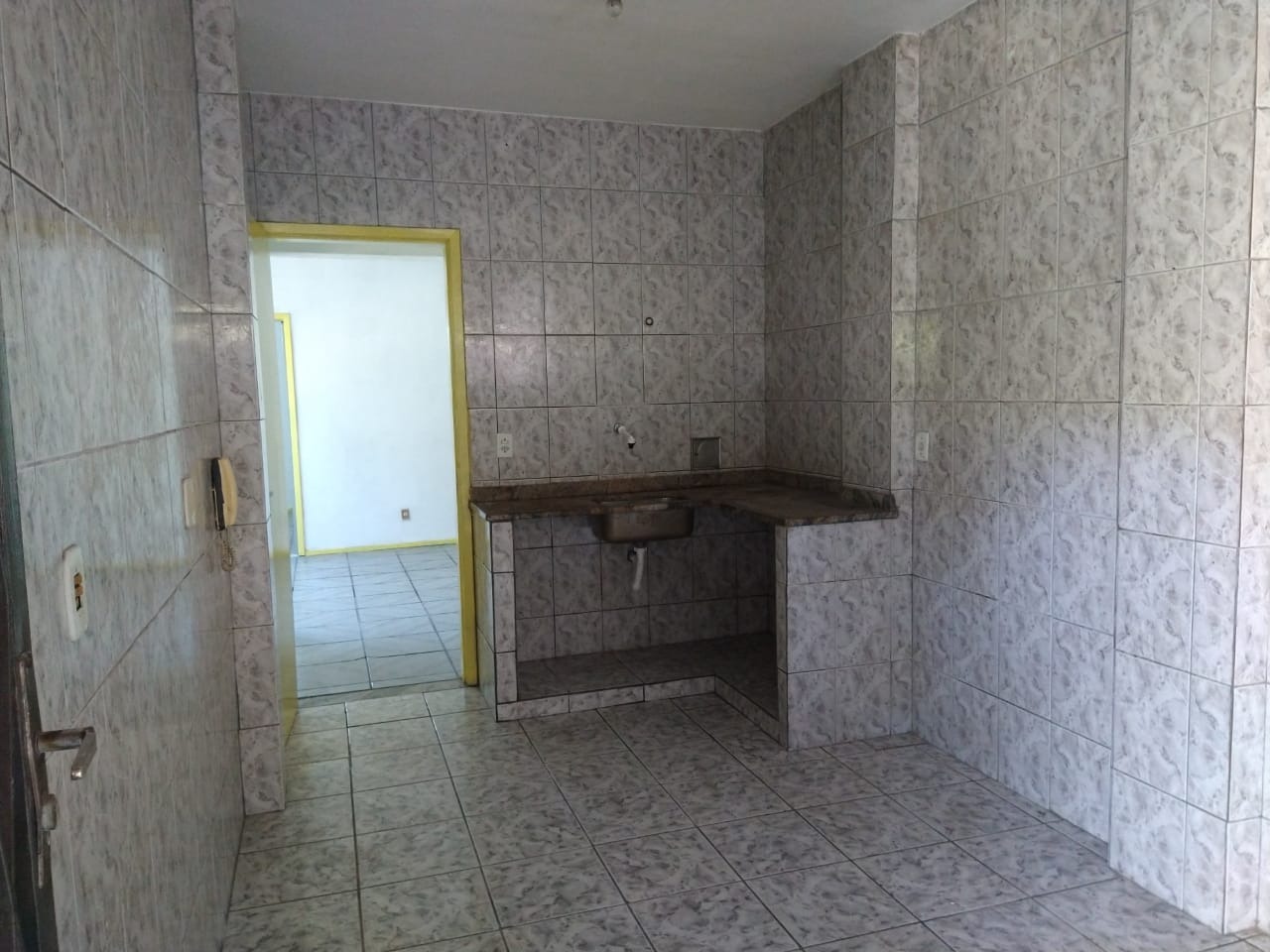 Apartamento à venda com 2 quartos, 70m² - Foto 9