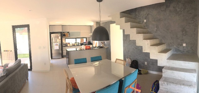 Casa à venda com 4 quartos, 180m² - Foto 2