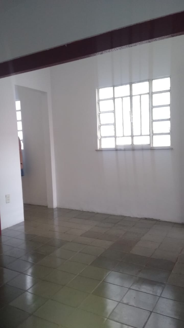 Casa à venda com 2 quartos, 40m² - Foto 9