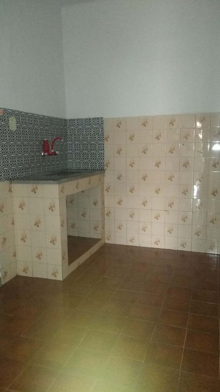 Casa à venda com 2 quartos, 40m² - Foto 14