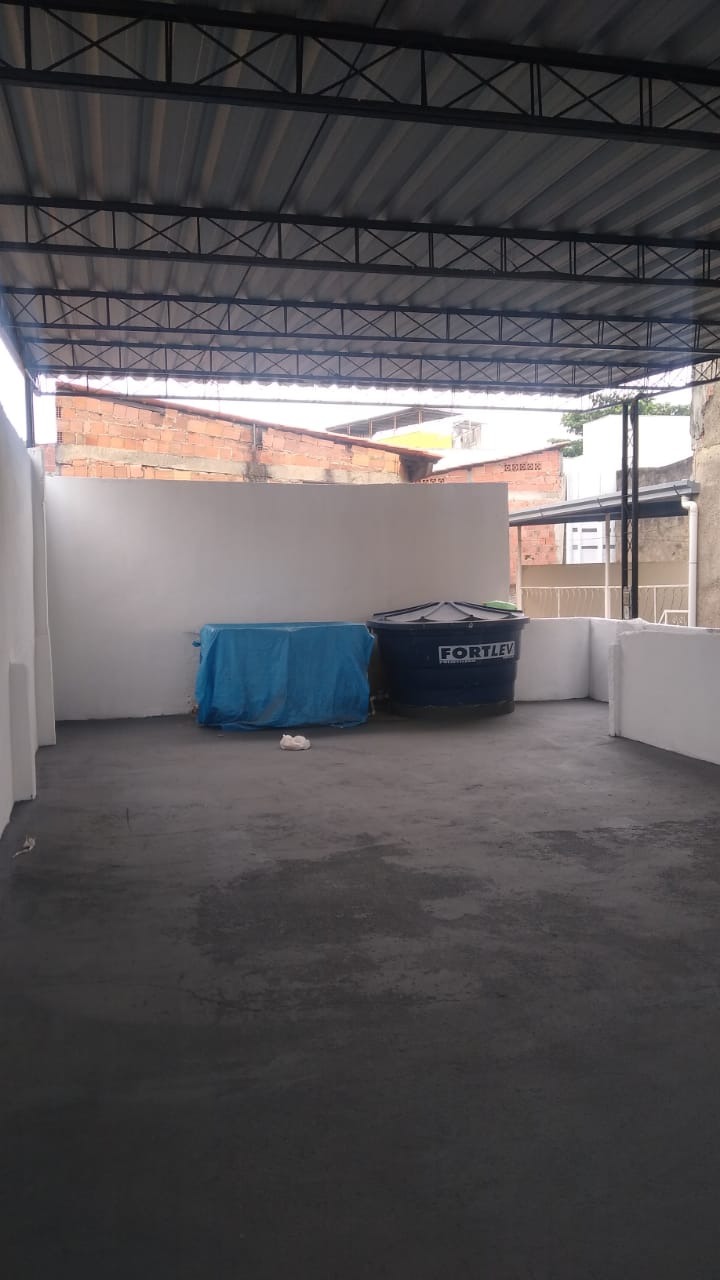 Casa à venda com 2 quartos, 40m² - Foto 21