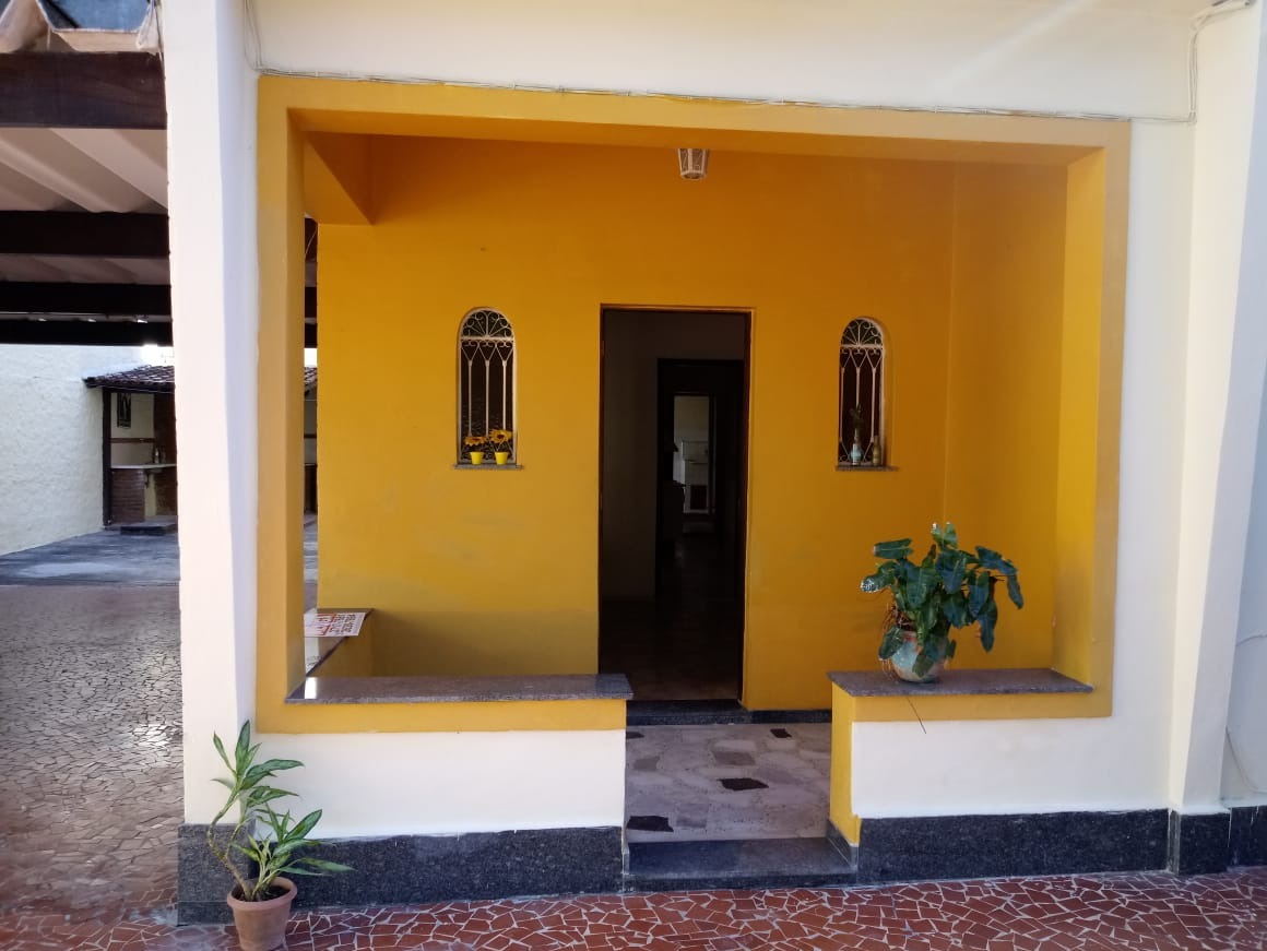 Casa à venda com 3 quartos, 250m² - Foto 5