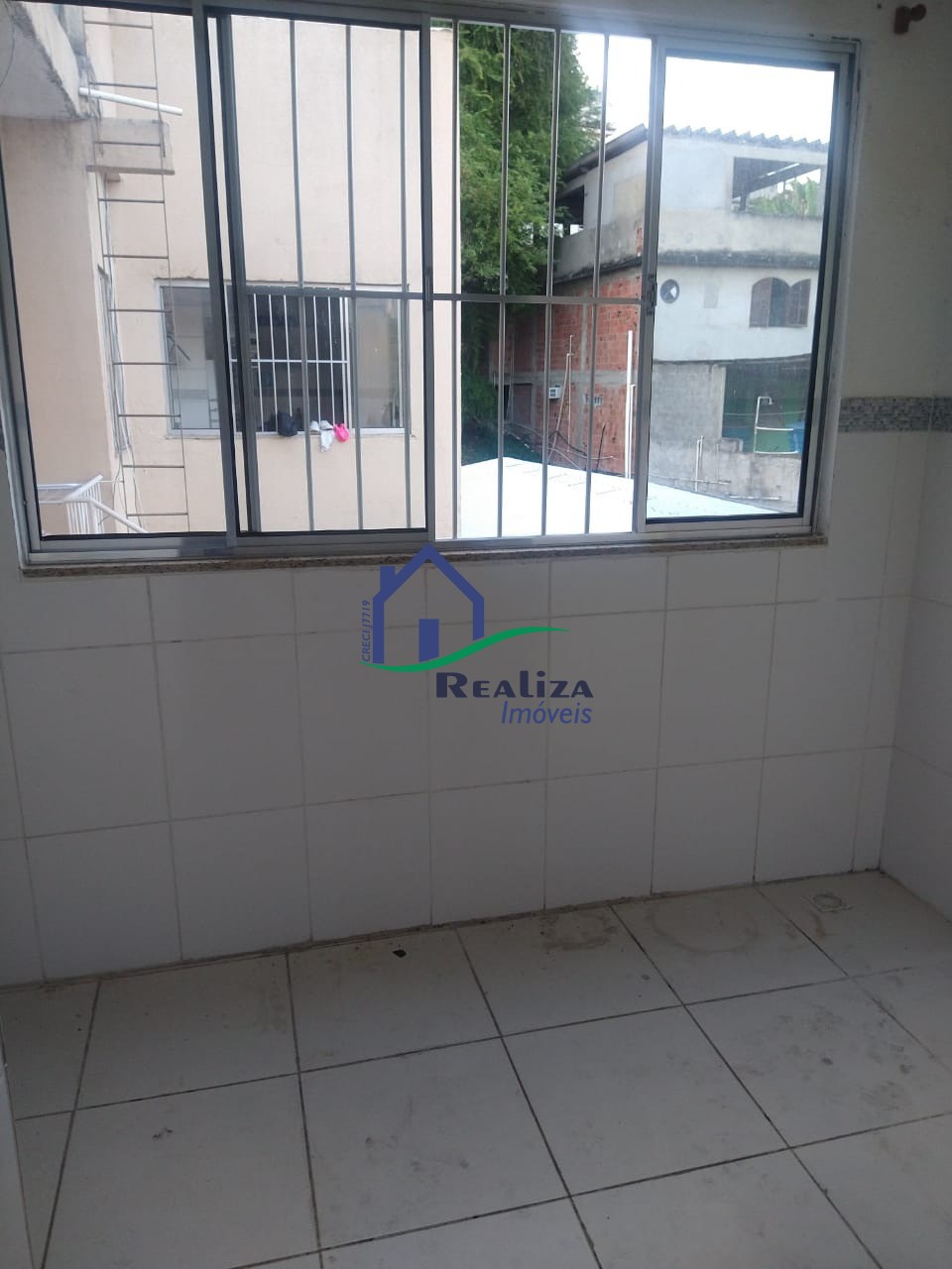 Apartamento à venda com 2 quartos, 80m² - Foto 3