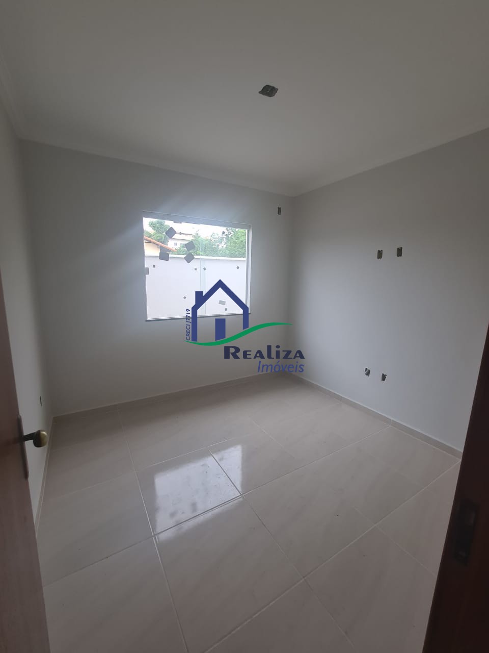 Casa à venda com 3 quartos, 110m² - Foto 11