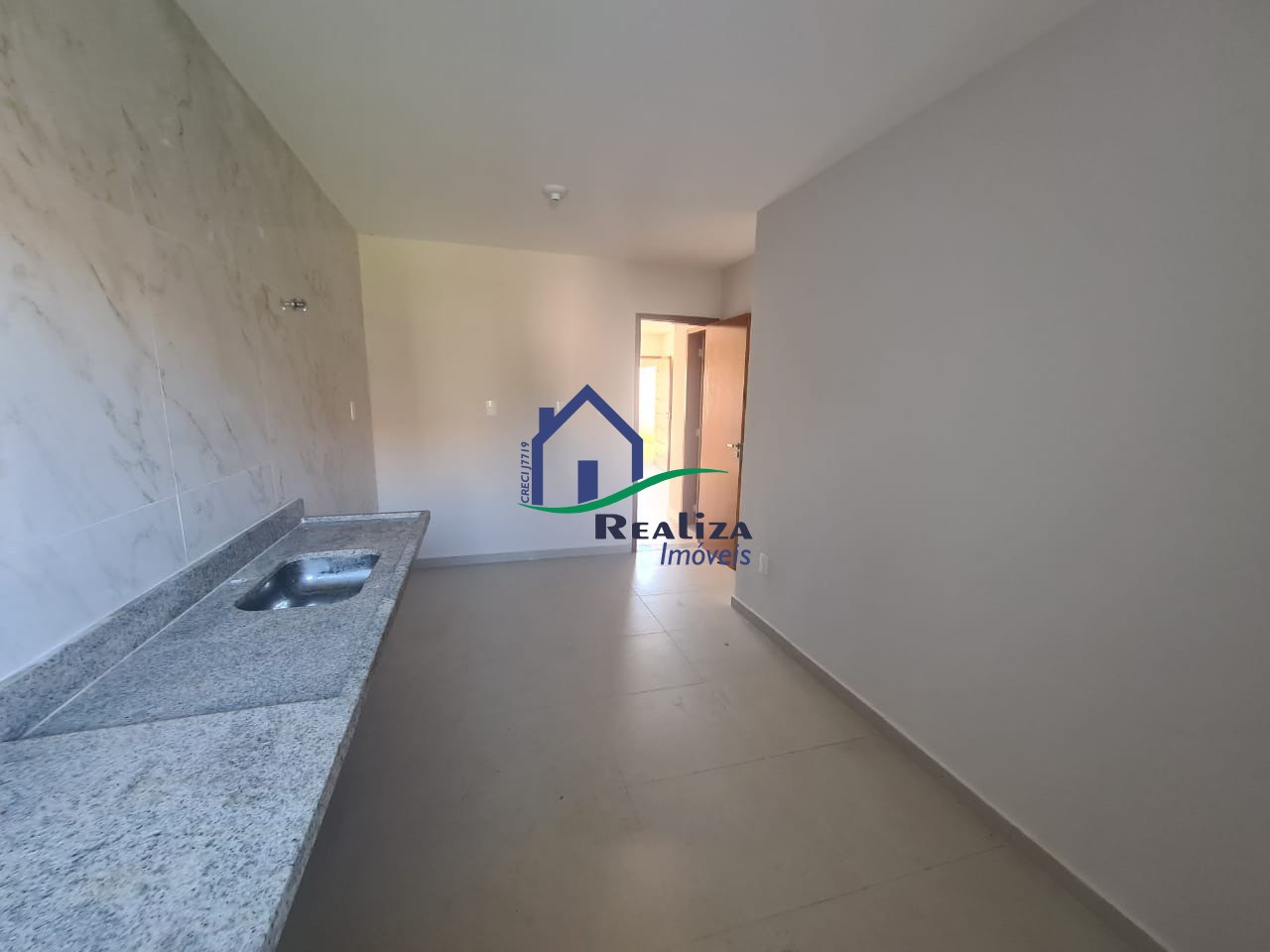 Casa à venda com 5 quartos, 110m² - Foto 9