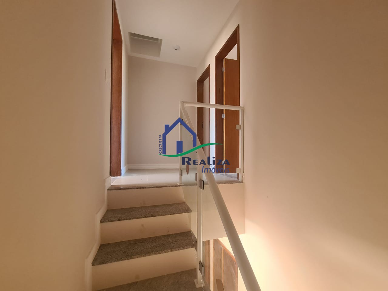 Casa à venda com 5 quartos, 110m² - Foto 10