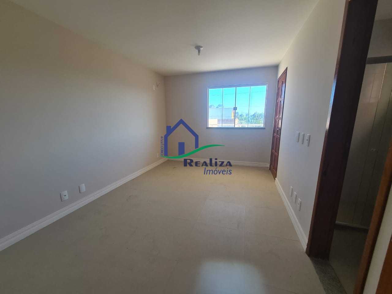 Casa à venda com 5 quartos, 110m² - Foto 11