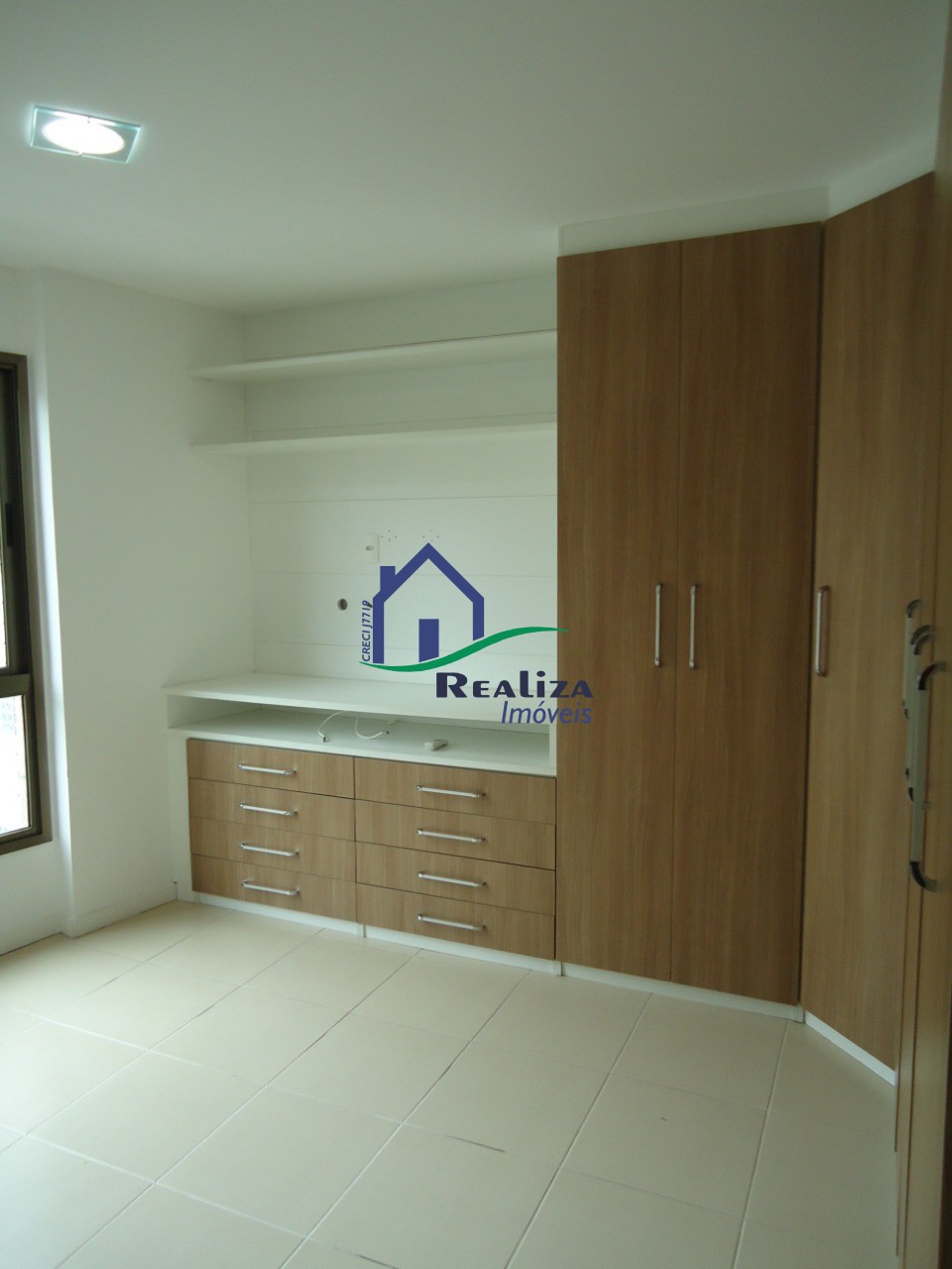 Apartamento à venda com 3 quartos, 95m² - Foto 15