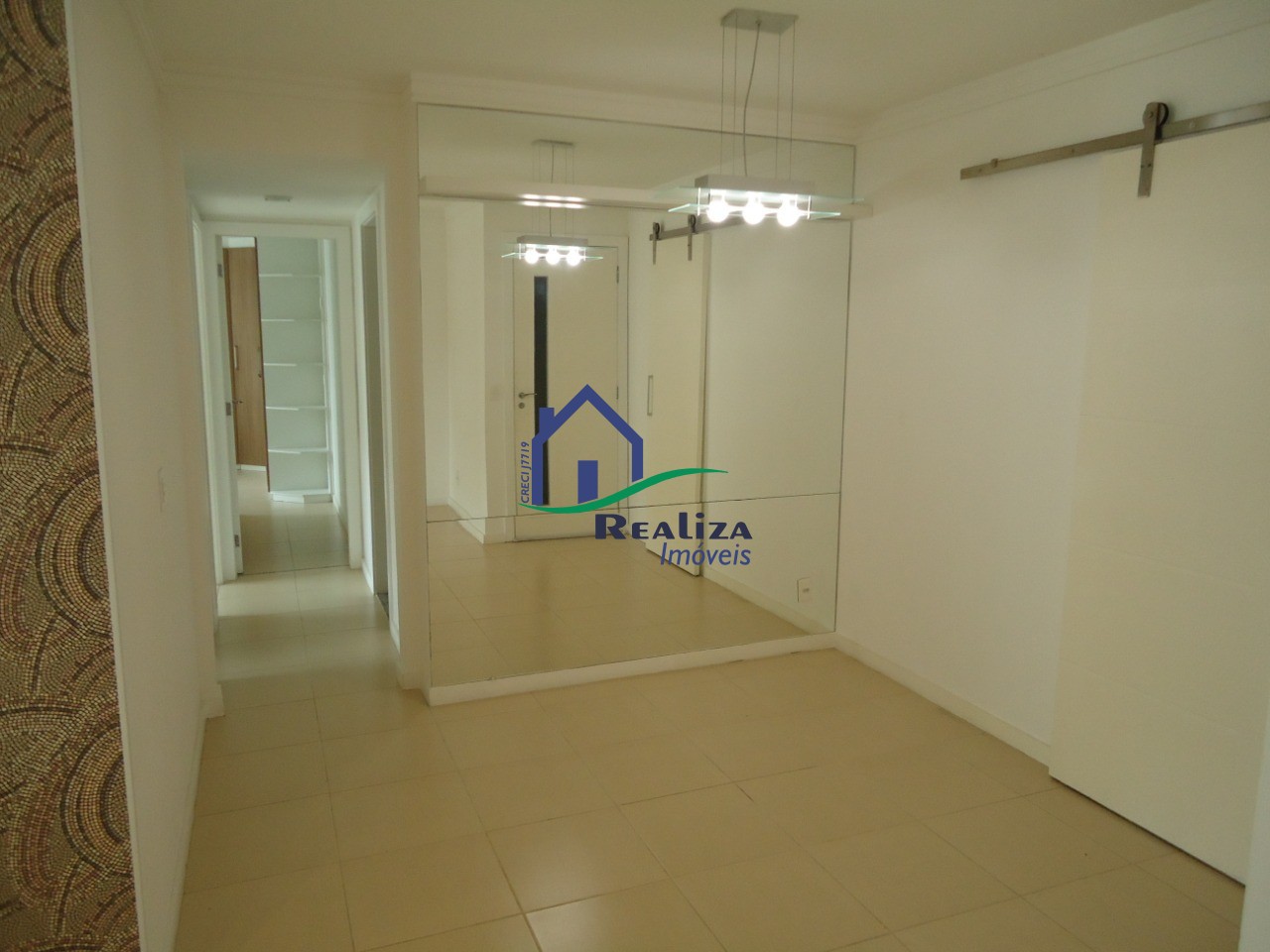 Apartamento à venda com 3 quartos, 95m² - Foto 7