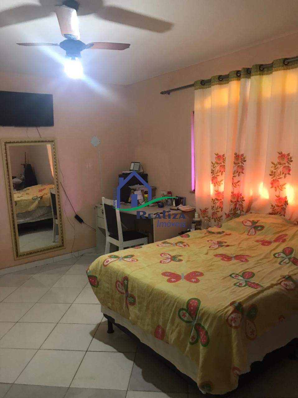 Casa à venda com 3 quartos, 300m² - Foto 17