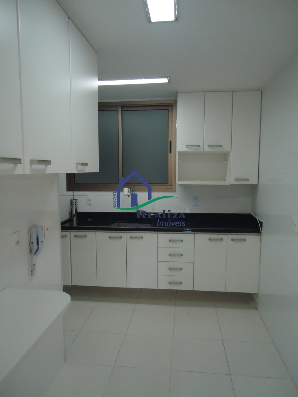 Apartamento à venda com 3 quartos, 95m² - Foto 5