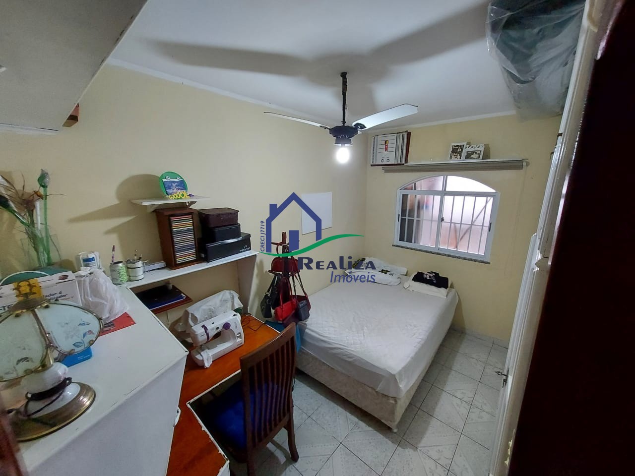 Casa à venda com 3 quartos, 120m² - Foto 3