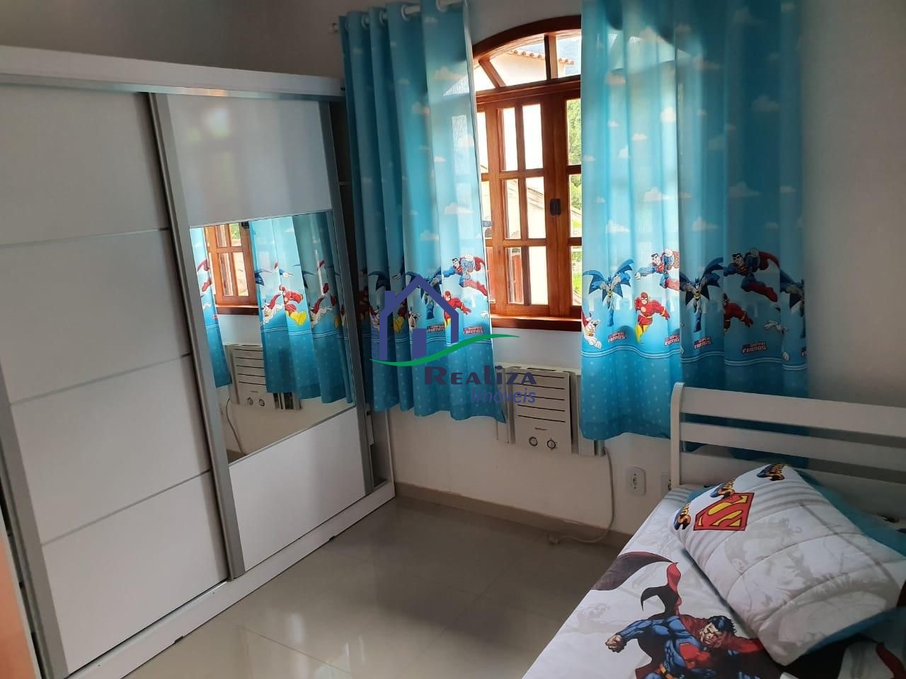 Casa à venda com 5 quartos, 100m² - Foto 12