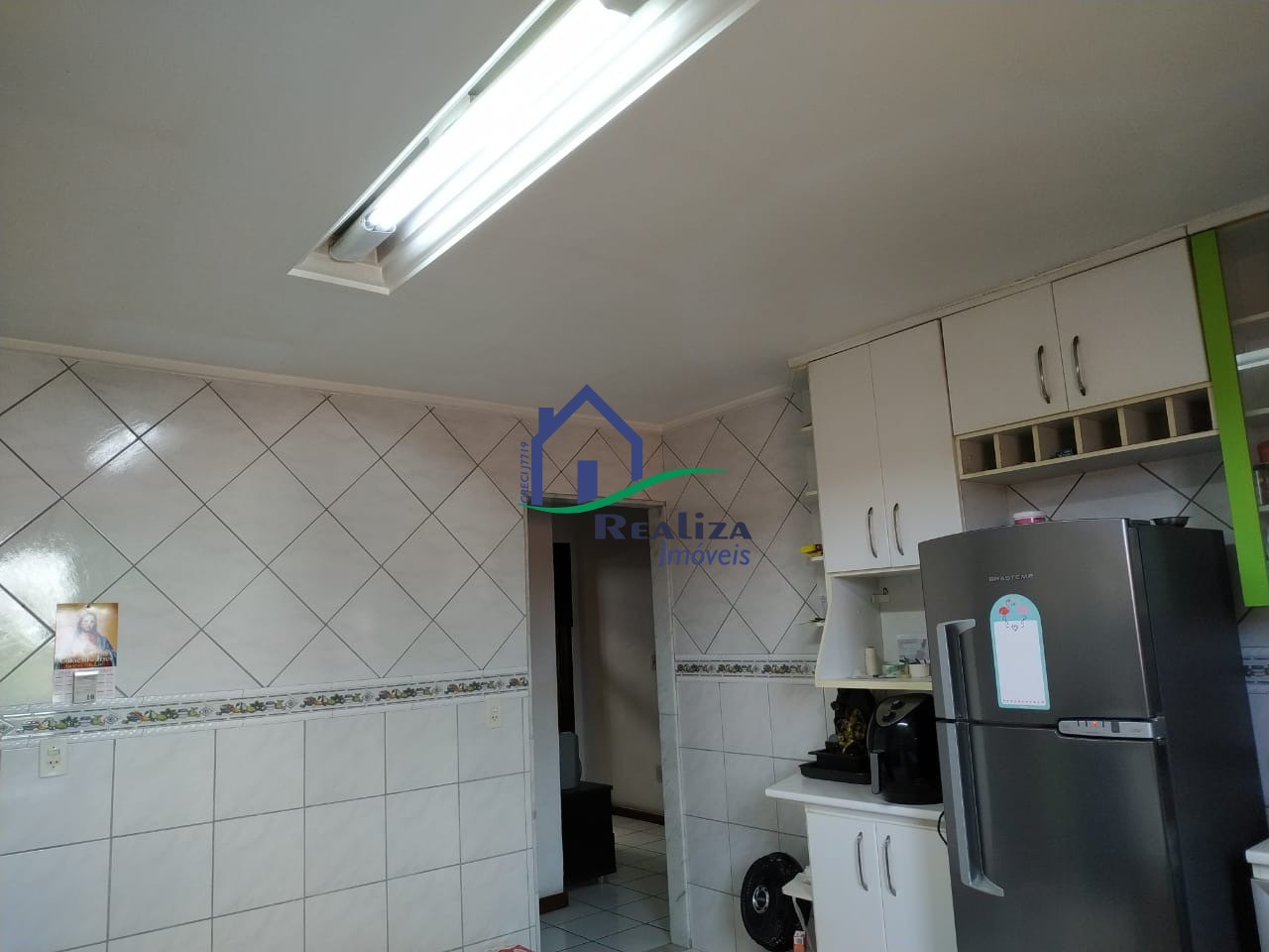 Casa à venda com 2 quartos, 150m² - Foto 10