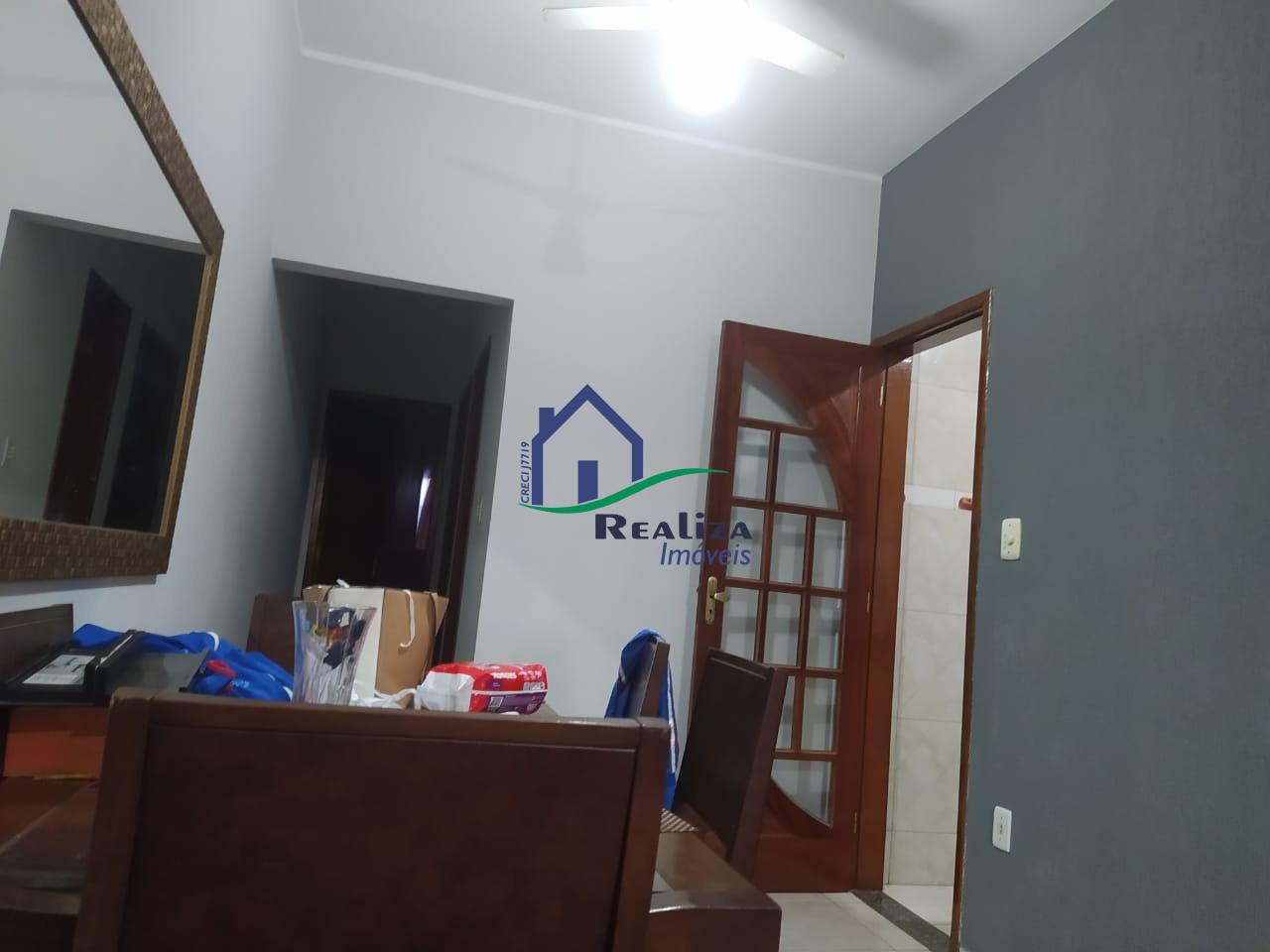 Casa à venda com 2 quartos, 240m² - Foto 6