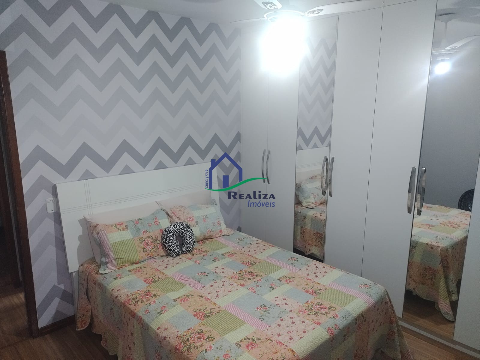 Apartamento à venda com 2 quartos, 110m² - Foto 11