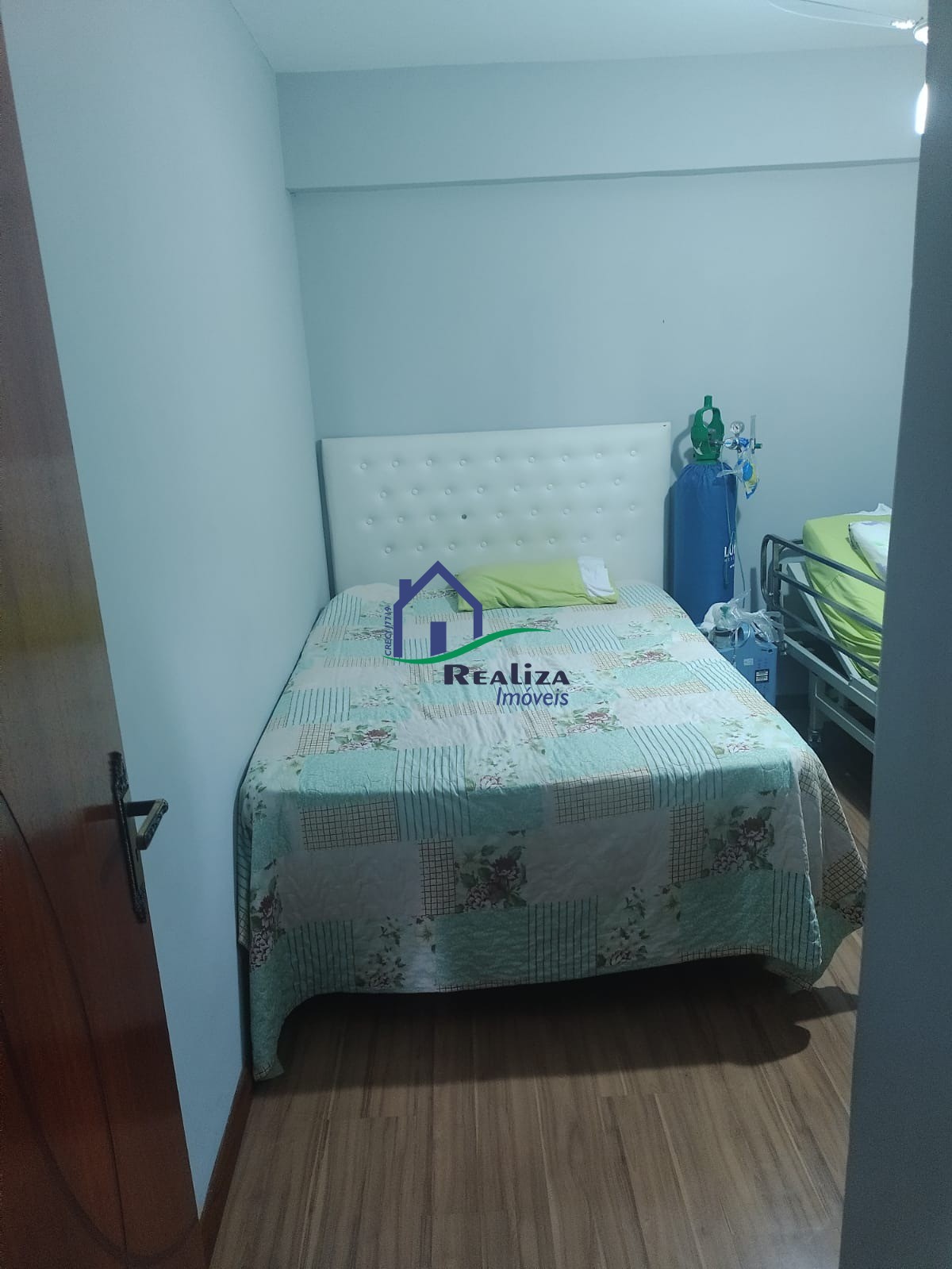 Apartamento à venda com 2 quartos, 110m² - Foto 9