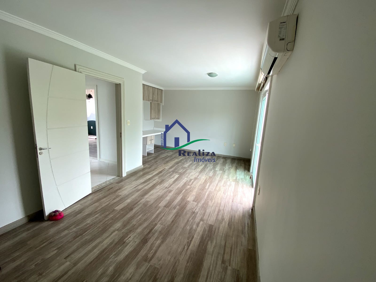 Casa à venda com 3 quartos, 100m² - Foto 13