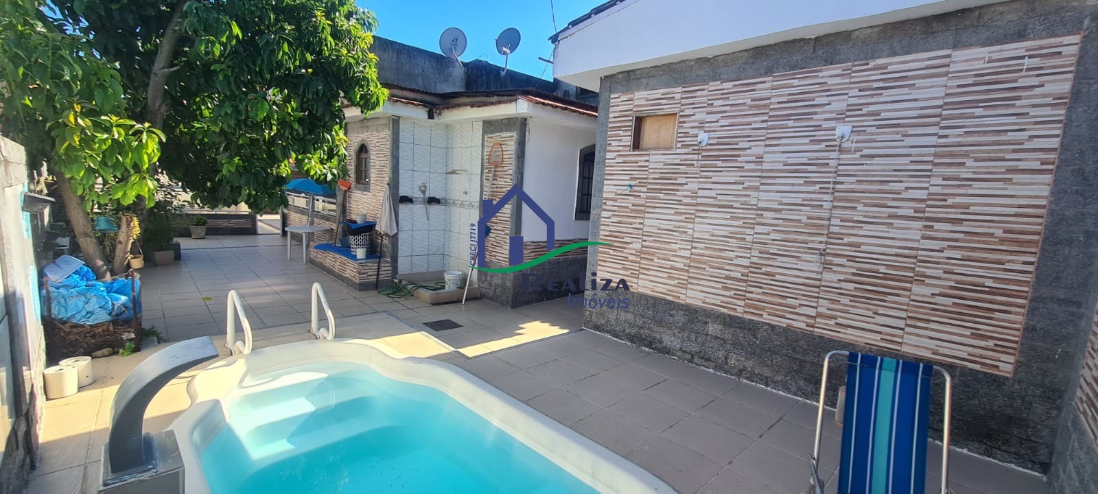 Casa à venda com 4 quartos, 80m² - Foto 5