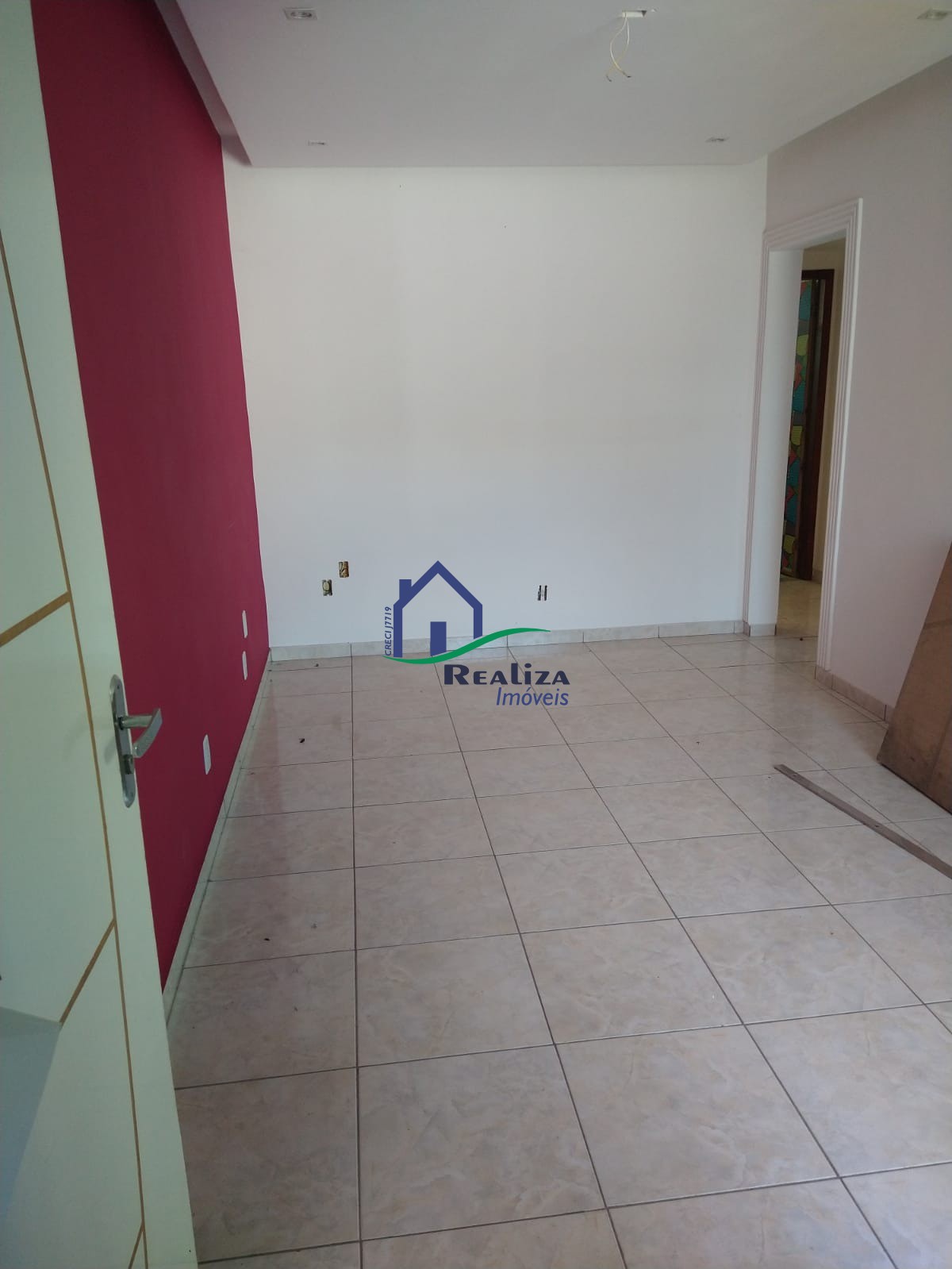 Apartamento à venda com 2 quartos, 60m² - Foto 3